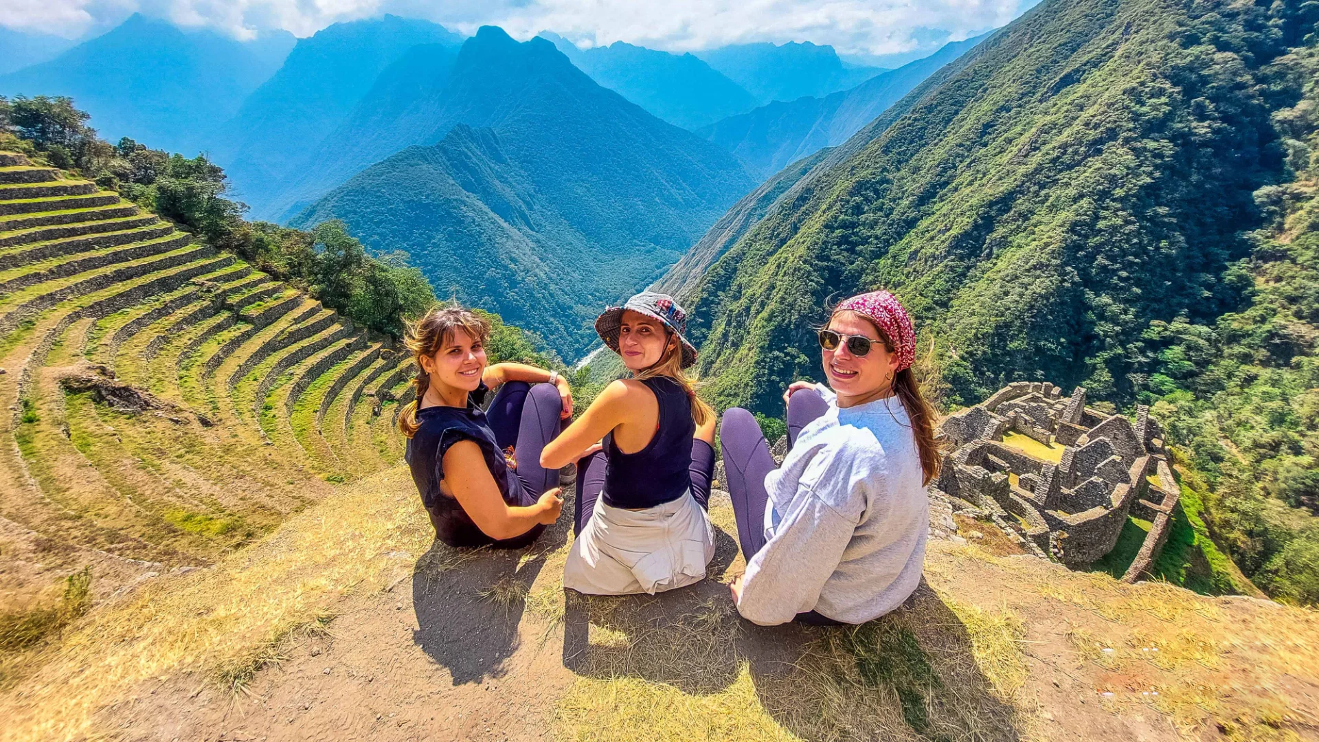 Day 1: Cusco | KM 104 - Chachabamba - Wiñay Wayna - Sun Gate (Inti Punku) - Aguas Calientes