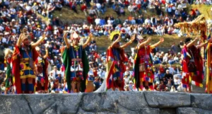 Cómo sobrevivir al Inti Raymi 2026